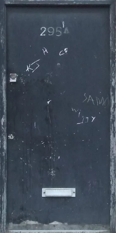 Door Front Defaced3 main texture preview
