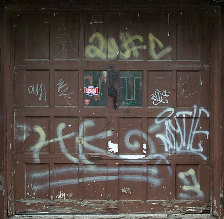 Door 32 main texture preview
