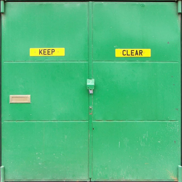 Doors Green Garage main texture preview