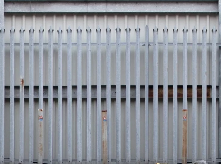 Fence Steel Spiked Backdrop main texture preview