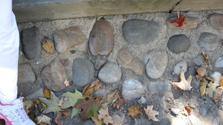 Source Photo2 For Rock Foundation main texture preview